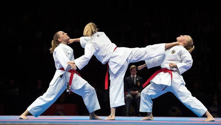 Girls Team Bunkai Karate Fantastic Moment